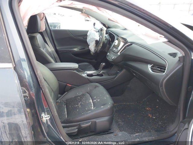 1G1ZD5ST5KF224017 Chevrolet MALIBU LT