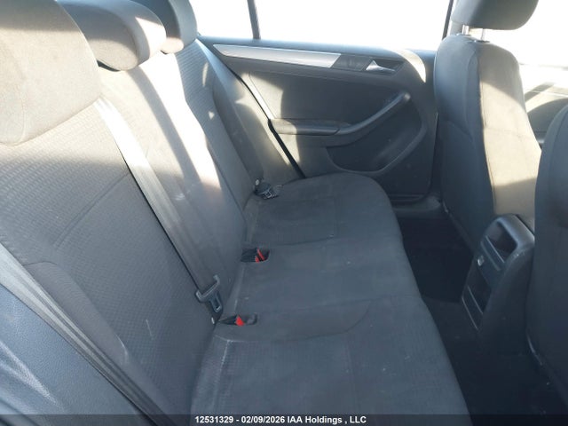 3VW2K7AJ9FM291250 Volkswagen JETTA S