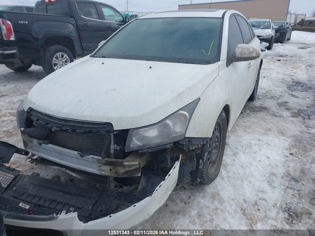 1G1P75SZ0F7276772 Chevrolet Cruze