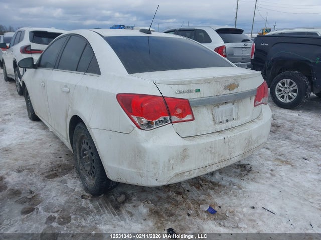 1G1P75SZ0F7276772 Chevrolet Cruze