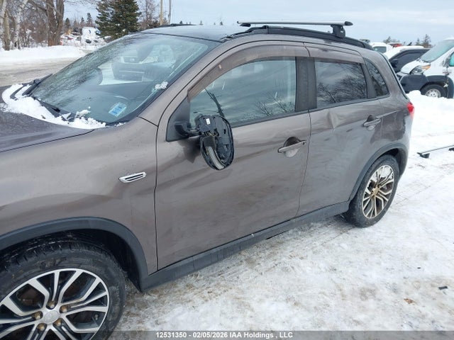 JA4AJ4AW3HZ606955 Mitsubishi Rvr Se Limited/gt