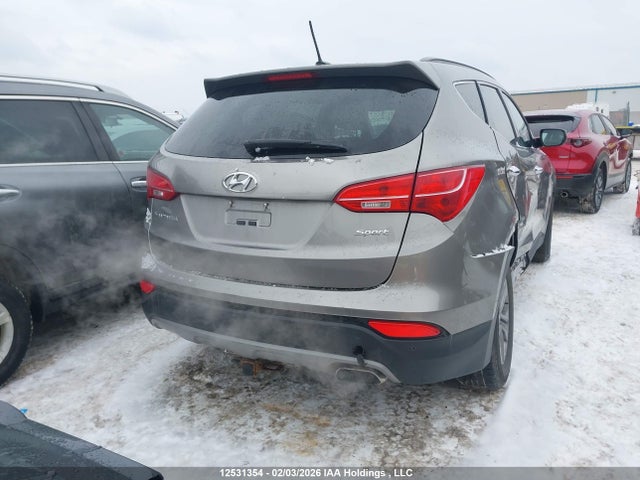 5XYZU3LB1GG378228 Hyundai Santa Fe Sport 2.4 Premium