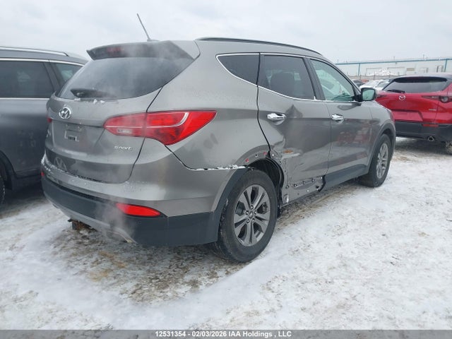 5XYZU3LB1GG378228 Hyundai Santa Fe Sport 2.4 Premium