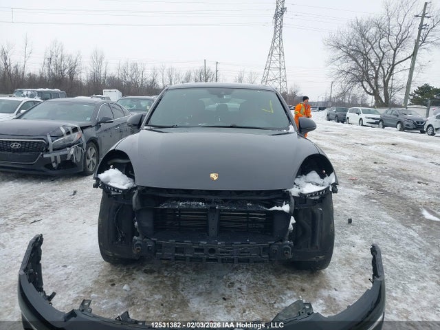 WP1AA2A23GLA01549 Porsche Cayenne