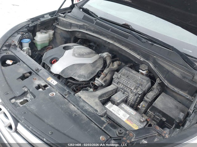 5XYZUDLA9FG241033 Hyundai Santa Fe