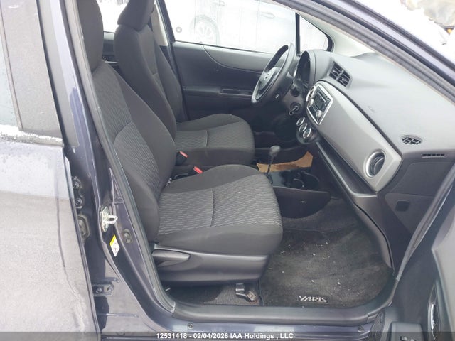 12531418 :رقم المزاد ، VNKKTUD33EA003740 vin ، 2014 Toyota Yaris Le مزاد بيع