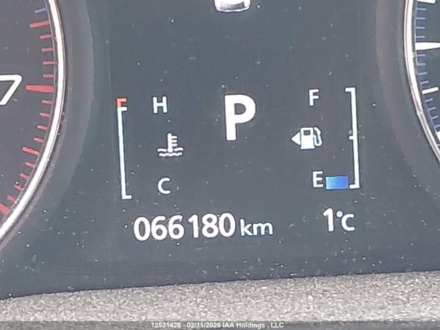 JA4AZ2A31KJ600175 Mitsubishi Outlander Es