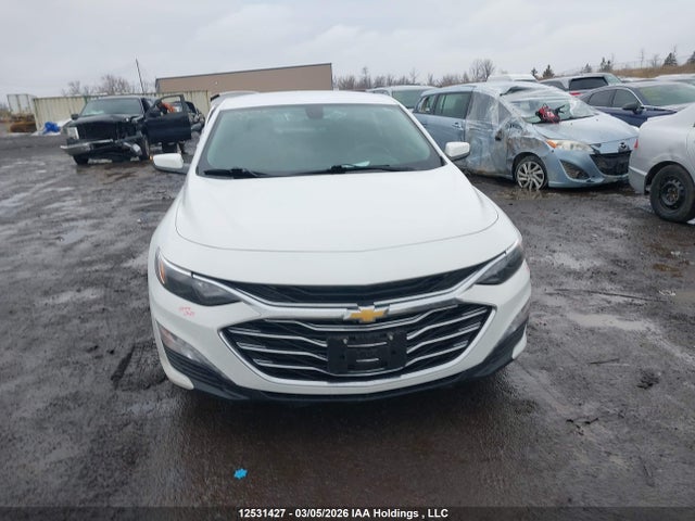 1G1ZD5ST8NF119928 Chevrolet MALIBU LT