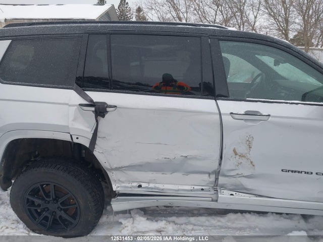 Aukcja sprzedaży 2023 Jeep Grand Cherokee L Summit Reserve, vin: 1C4RJKETXP8823937, numer aukcji: 12531453