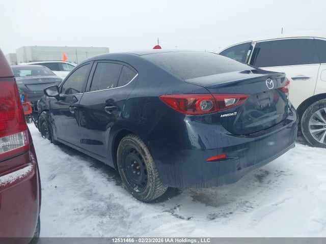 3MZBN1W34JM194318 Mazda 3 Grand Touring