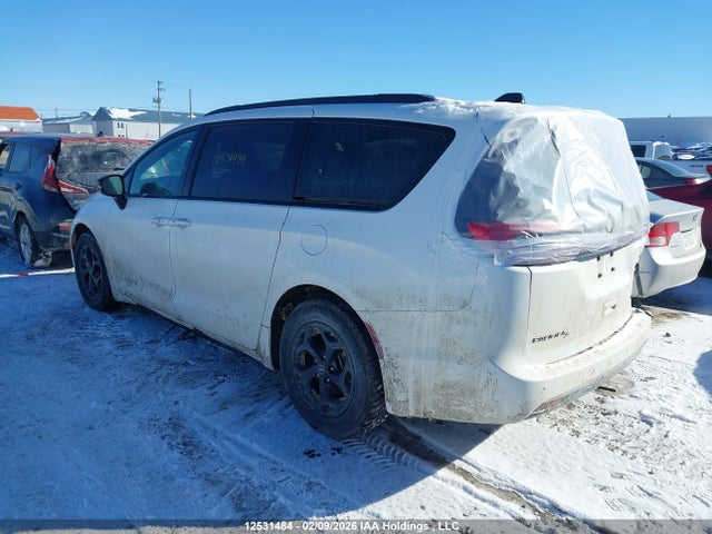2025 Chrysler Pacifica Limited მანქანა იყიდება აუქციონზე, vin: 2C4RC1GGXSR602467, აუქციონის ნომერი: 12531484