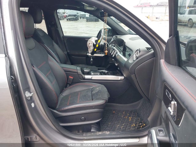 W1N4M4HB9MW096578 Mercedes-Benz Glb 250 4matic