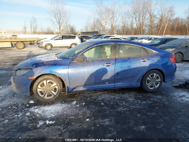 12531501 :رقم المزاد ، 2HGFC2E53JH013051 vin ، 2018 Honda Civic مزاد بيع