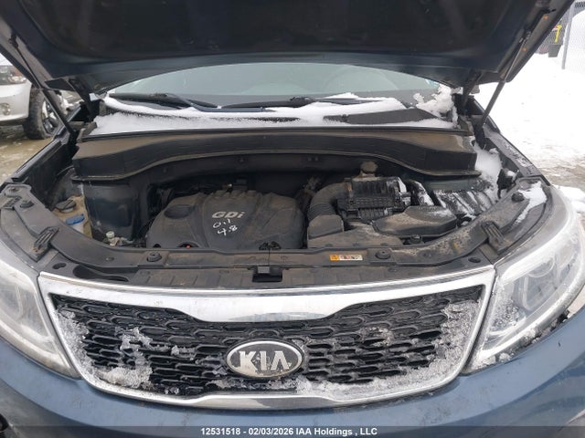 5XYKTCA6XFG584057 KIA SORENTO LX