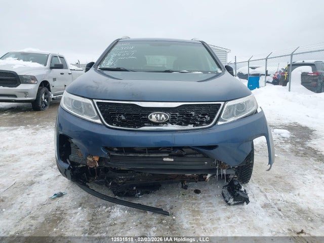 5XYKTCA6XFG584057 KIA SORENTO LX