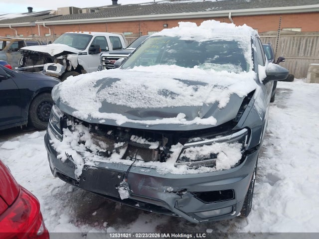 3VV4B7AX7JM202348 Volkswagen Tiguan