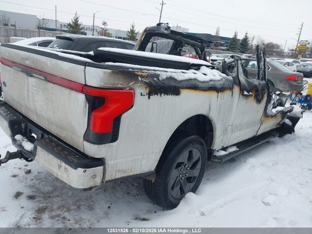 1FT6W1EV8PWG00324 Ford F-150 Lightning Lariat