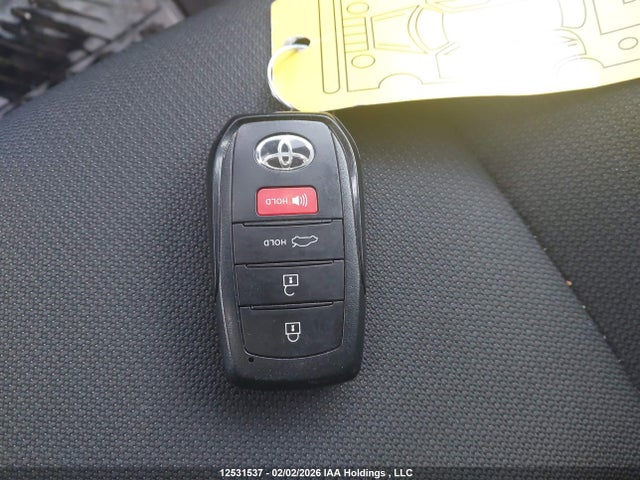 JTDBCMFE1S3105061 Toyota Corolla Le/se/xle