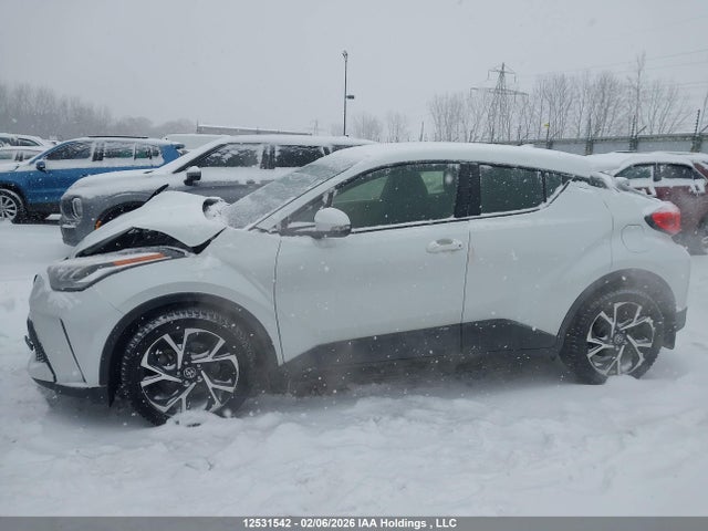 JTNKHMBX3N1133352 Toyota C-hr Xle Premium