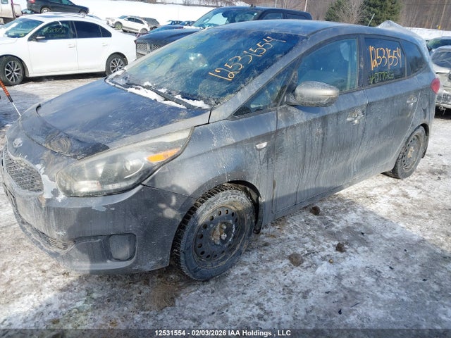 KNAHT8A30F7077028 KIA Rondo Lx/lx Value/lx Winter Edition