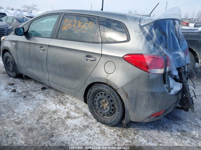 KNAHT8A30F7077028 KIA Rondo Lx/lx Value/lx Winter Edition