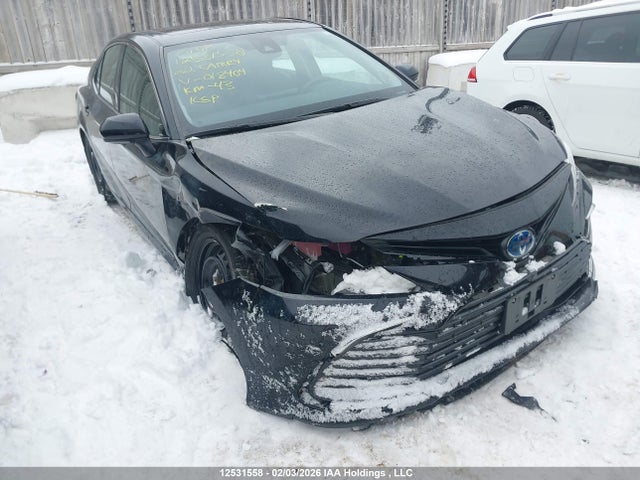 4T1B21HKXNU018404 Toyota Camry Xle/se