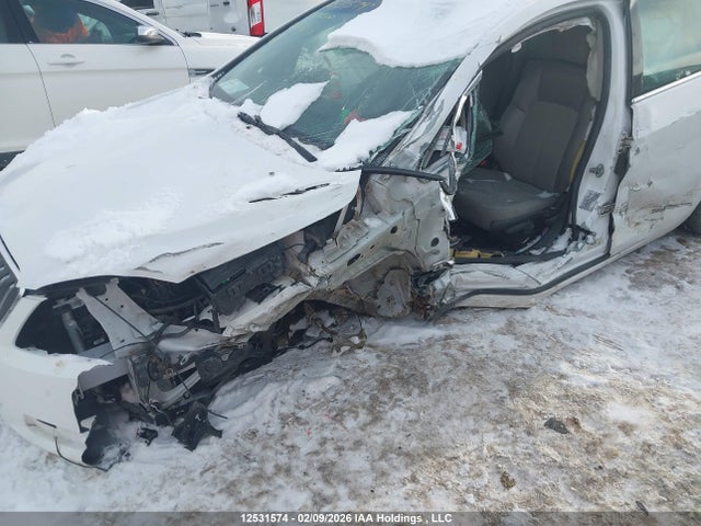 1G4PN5SK3E4117613 Buick Verano