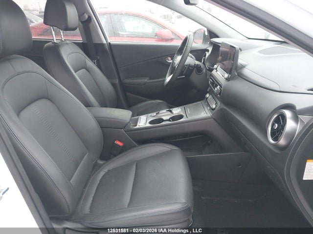 KM8K33AG7NU139082 Hyundai Kona Electric Ultimate
