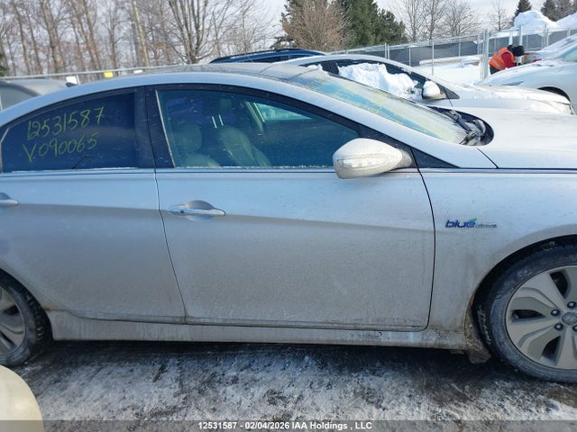 Продаж на аукціоні авто 2013 Hyundai Sonata Hybrid Hybrid, vin: KMHEC4A41DA090065, номер лоту: 12531587