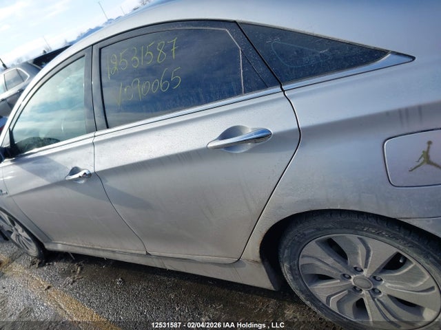 Продаж на аукціоні авто 2013 Hyundai Sonata Hybrid Hybrid, vin: KMHEC4A41DA090065, номер лоту: 12531587