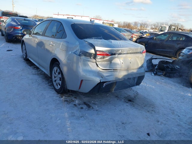 5YFB4MDE2SP322447 Toyota COROLLA LE