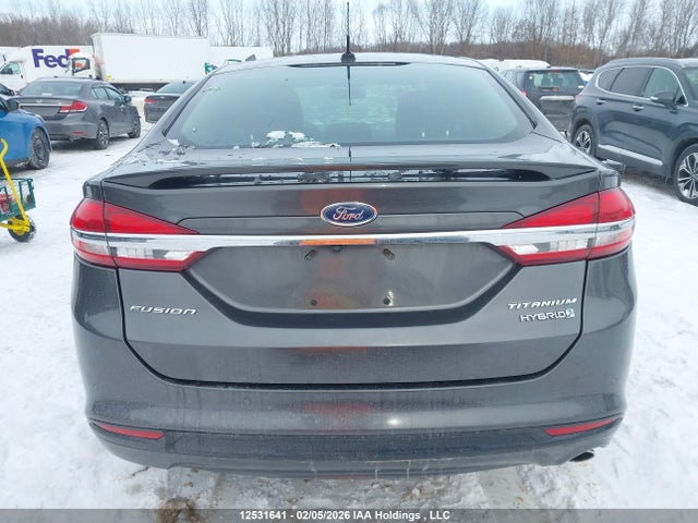 3FA6P0RU1JR215406 Ford Fusion Titanium/platinum Hev
