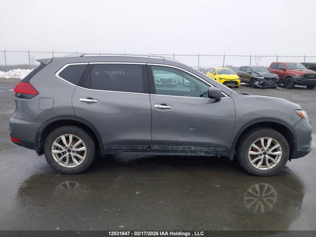 5N1AT2MV8HC791252 Nissan Rogue Sv/sl