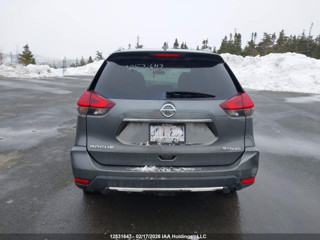 5N1AT2MV8HC791252 Nissan Rogue Sv/sl