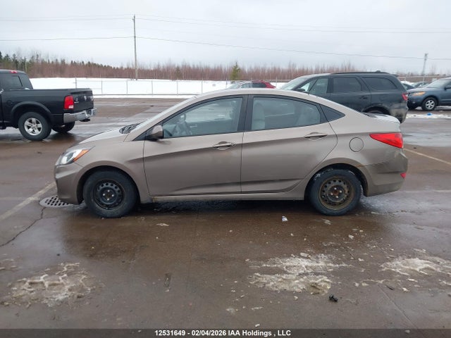 12531649 :رقم المزاد ، KMHCT4AE0CU137390 vin ، 2012 Hyundai Accent Gls/gs مزاد بيع