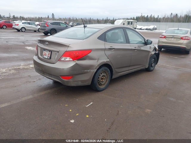 12531649 :رقم المزاد ، KMHCT4AE0CU137390 vin ، 2012 Hyundai Accent Gls/gs مزاد بيع