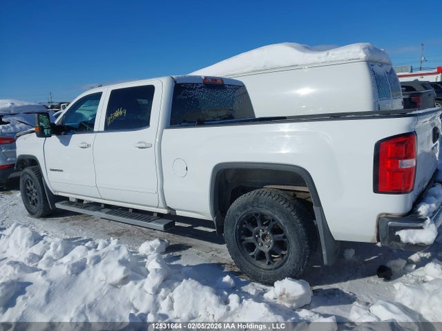 3GTU2MEC7JG107419 GMC Sierra K1500 Sle