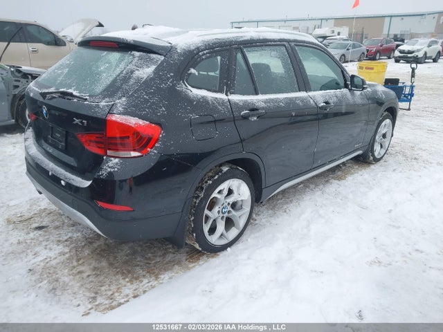 WBAVM5C55FVV93913 BMW X1 Xdrive35i