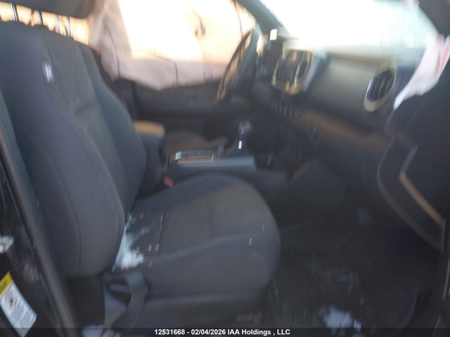 5TFDZ5BN6GX007047 Toyota Tacoma Dbl Cab/sr5/trd Sport/or