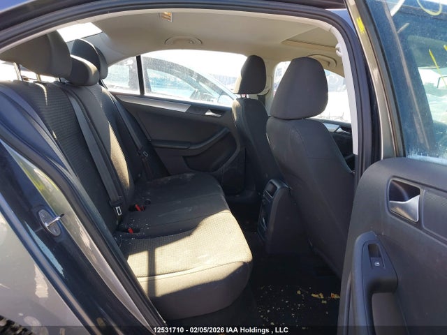 3VW2K7AJ7FM421641 Volkswagen Jetta 2.0l Trendline/2.0l Trendline+