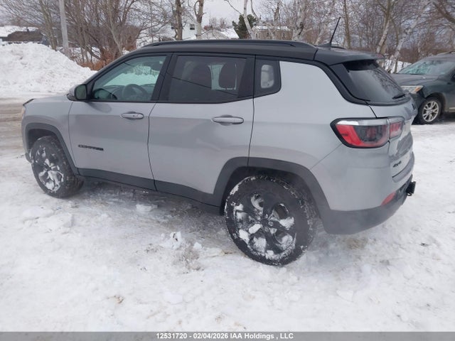 Jeep Compass Altitude 2021 3C4NJDEB6MT533936 Image 3