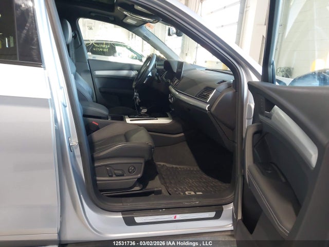 WA1F2AFYXP2017582 Audi Q5 E 55 Technik
