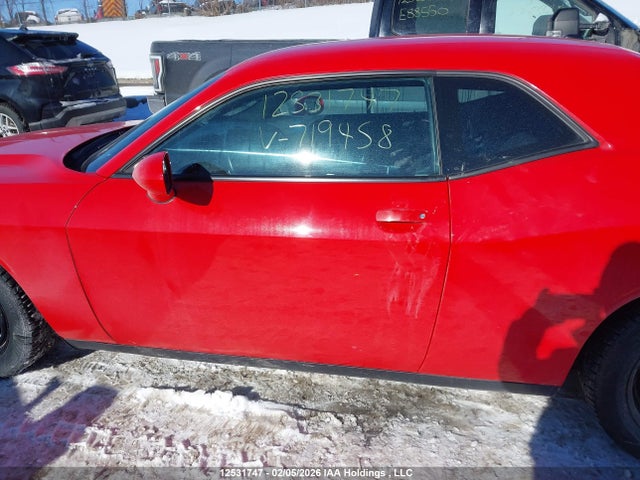 2C3CDZAGXFH719458 Dodge Challenger Sxt
