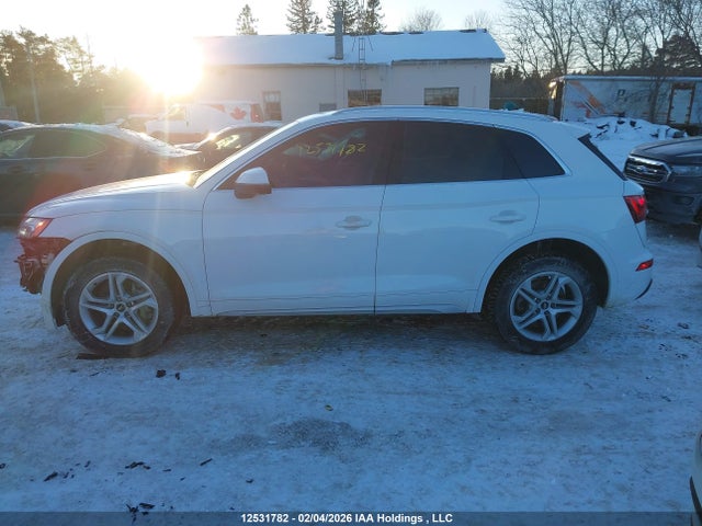 WA1AAAFY7M2050757 Audi Q5 PREMIUM