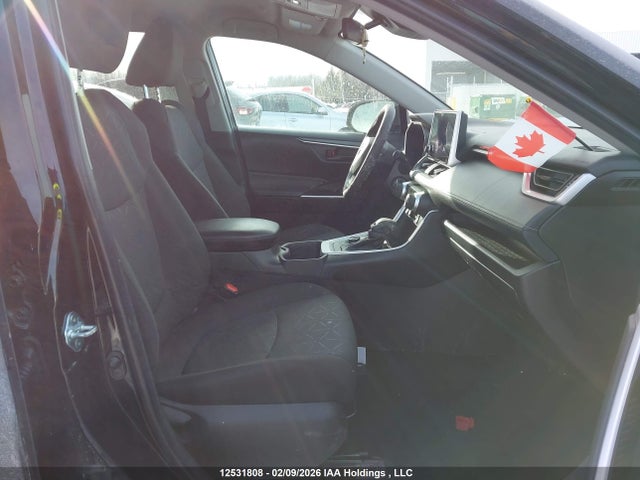 2024 Toyota Rav4 Le მანქანა იყიდება აუქციონზე, vin: 2T3BWRFV5RW221875, აუქციონის ნომერი: 12531808