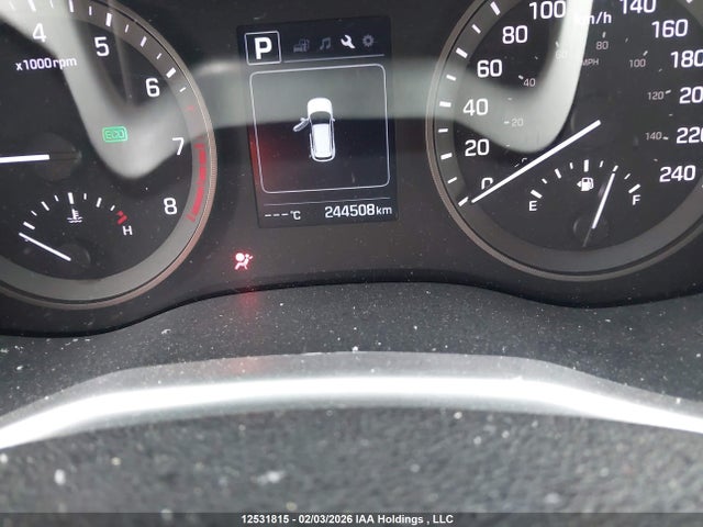 Продажа на аукционе авто 2018 Hyundai Tucson Premium 2.0l, vin: KM8J3CA40JU656039, номер лота: 12531815