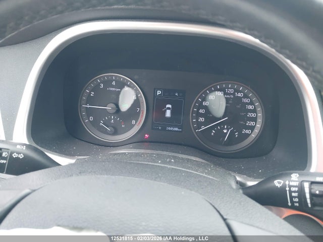 Продажа на аукционе авто 2018 Hyundai Tucson Premium 2.0l, vin: KM8J3CA40JU656039, номер лота: 12531815