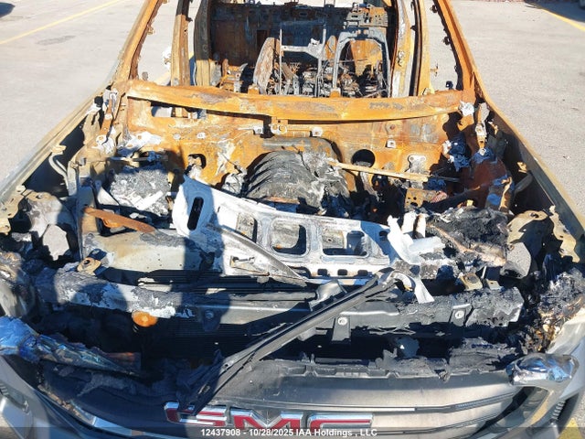 1GTU9AEF9MZ222967 GMC SIERRA 1500