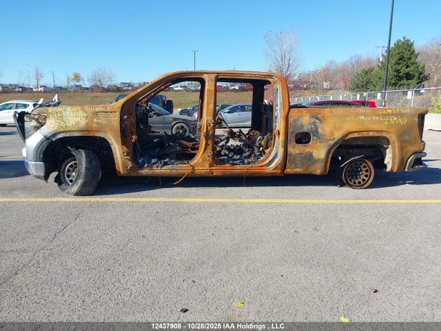 1GTU9AEF9MZ222967 GMC SIERRA 1500