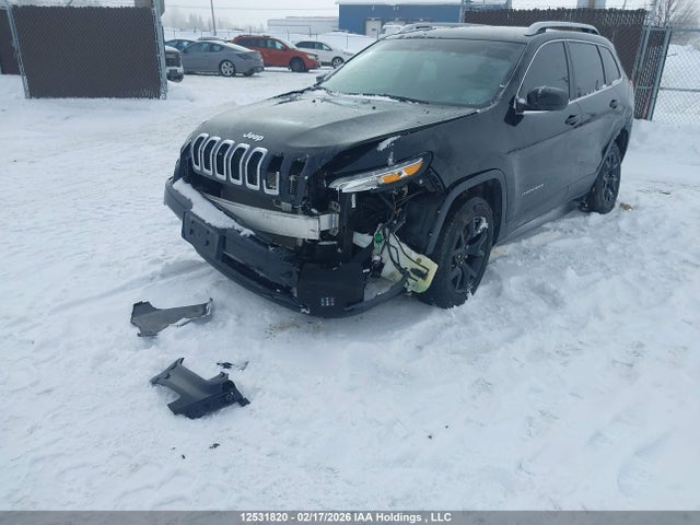 1C4PJMCXXJD591881 Jeep Cherokee Latitude
